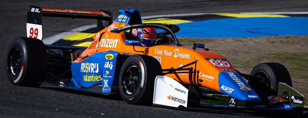 MP-Motorsport-KNAF-Talent-First-26-Rene-rv.jpg