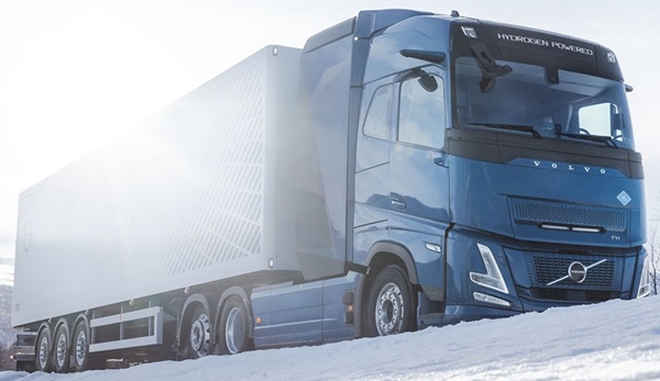 Volvo_Trucks_hydrogen-powered-26-rv.jpg